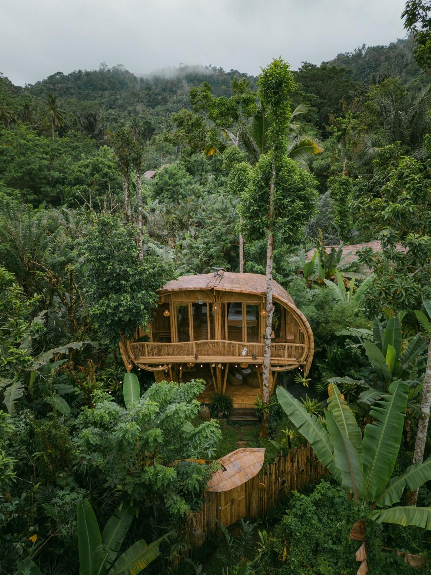 Alamvaya Bali Bamboo House Villa Sidemen  Exterior photo