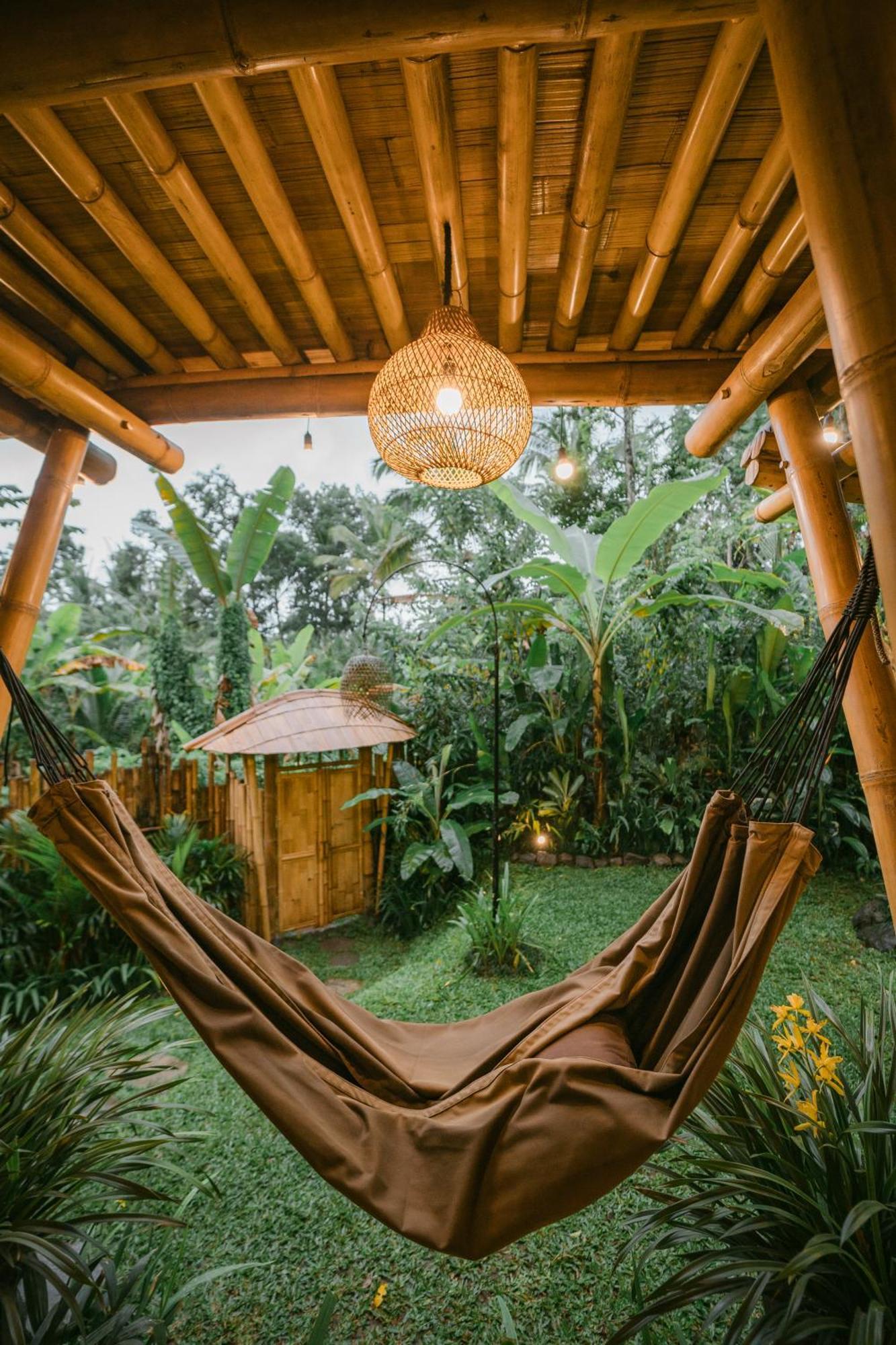 Alamvaya Bali Bamboo House Villa Sidemen  Exterior photo